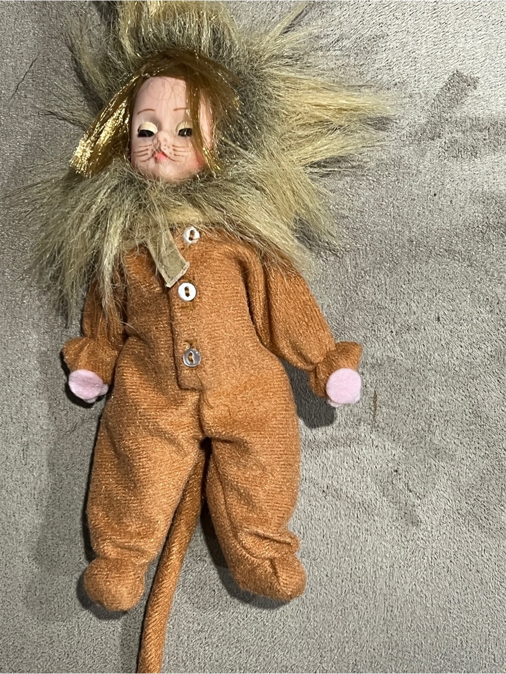 Madame Alexander Doll Cowardly Lion 13220 Wizard of Oz 1990's with Tag 8 inches